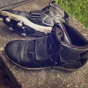 Under Armor men’s size 8.5 cleats